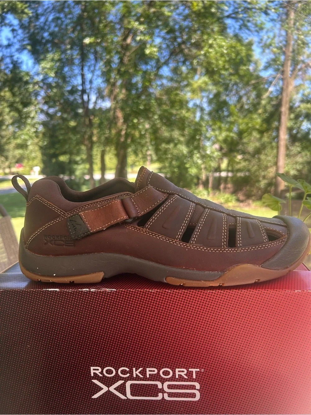 NWT-Rockport XCN Brown Leather Fisherman Sandals-10 1/2